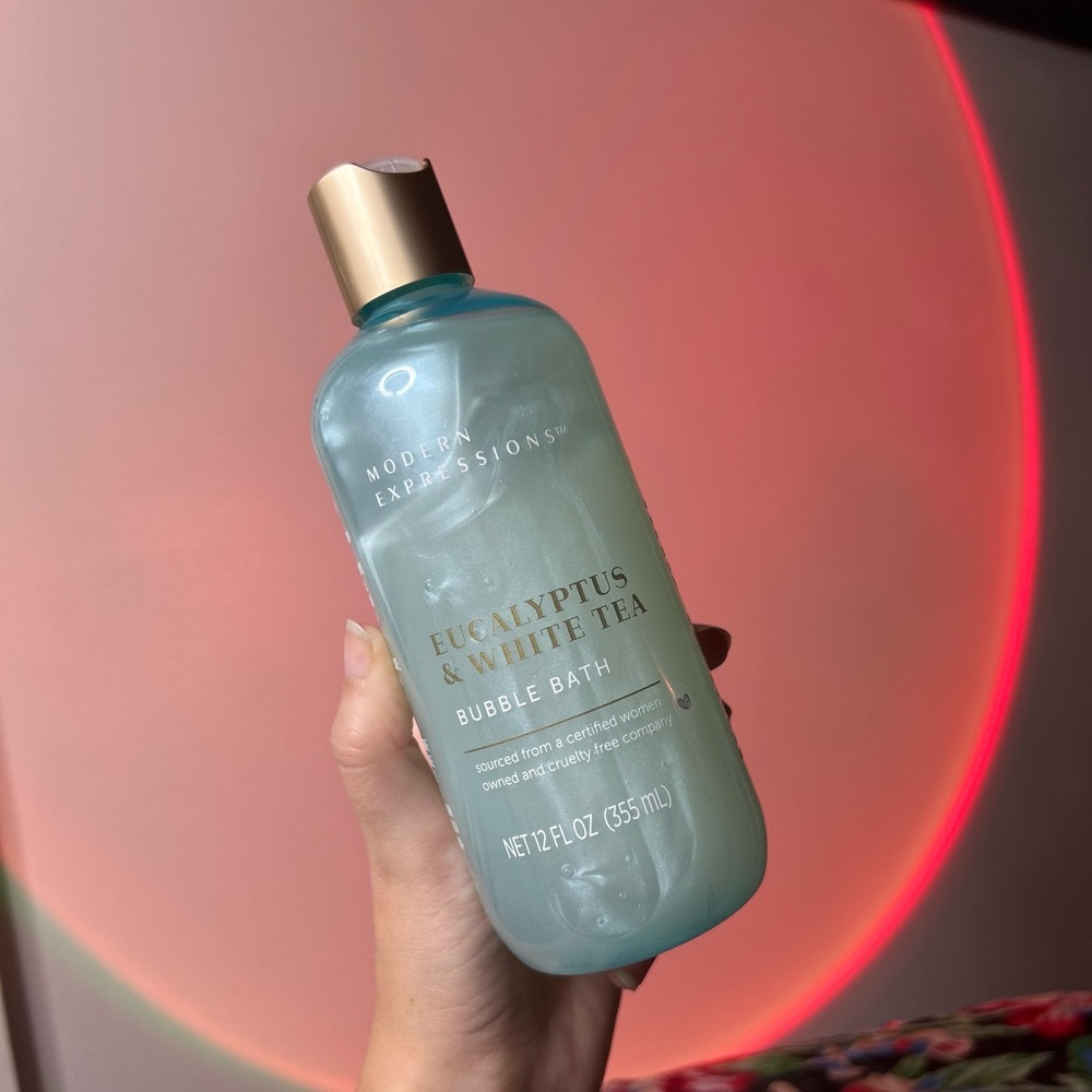 Eucalyptus & White Tea Bubble Bath